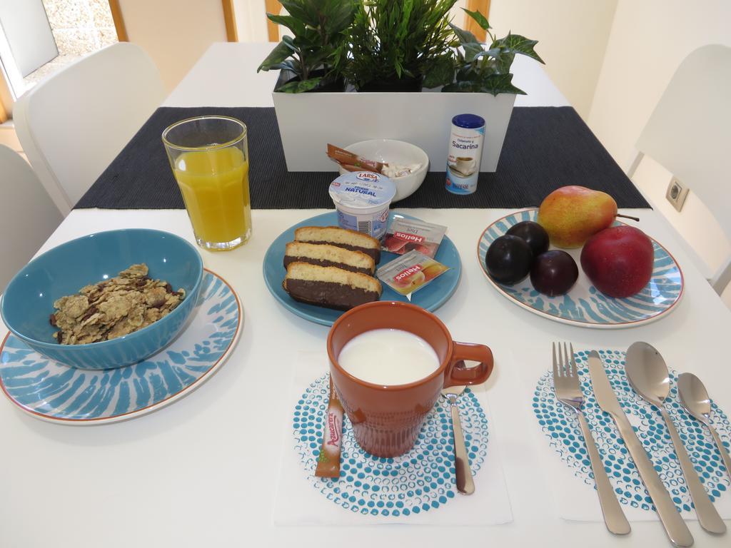 Toctoc Rooms آكورونيا المظهر الخارجي الصورة